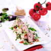 Mediterran gefüllte Putenröllchen mit Parmesansauce