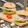 Buchweizen Burger mit Rüebli und Baumnüssen 