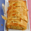 Blätterteigschnitte mit Pilzen und Spargel