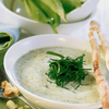 Bärlauchcremesuppe mit Olivenöl-Röstbrot
