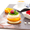 Orangen-Eierlikör-Parfait im Krokantblatt