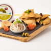 Oliventapenade mit Pitabrot
