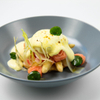 Weisser Spargel mit Räucherlachs, Fenchel und Sauce Hollandaise