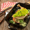 Gratinierte Hühnerbrust mit Kräuterrahmsauce 