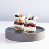Veganes Kokos-Beeren-Trifle 