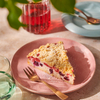 Beeren-Sauerrahmkuchen mit Streuseln - GUSTO